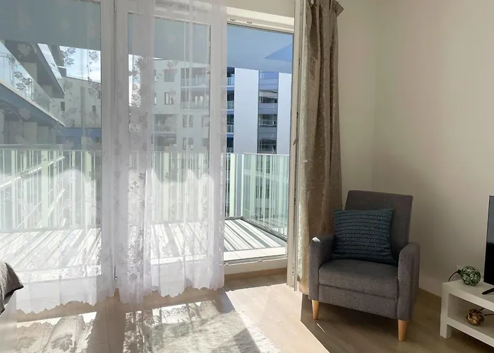 شقة Bright Riverside Studio, Balcony, Free Parking, Air Conditioning