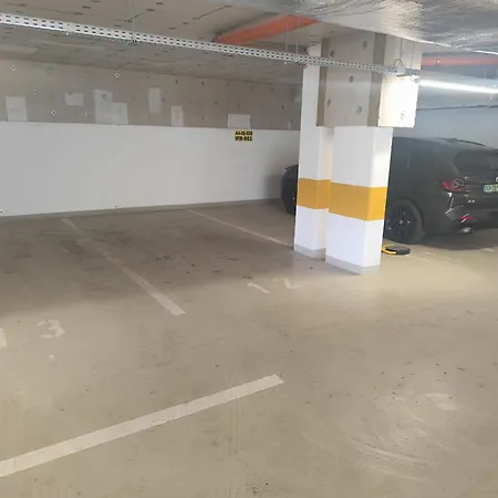 Апартаменты Bright Riverside Studio, Balcony, Free Parking, Air Conditioning Будапешт